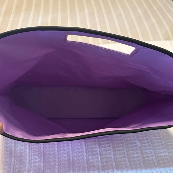 New Clinique Limited Edition Grab & Go purple Tote - Picture 5 of 5